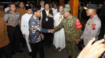Kasdam IV/Diponegoro Hadiri Perayaan Waisak di Borobudur, TNI Hadir Menjaga Kedamaian