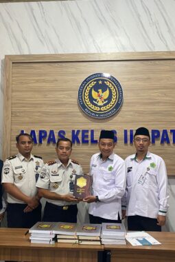 KEMENAG Pati salurkan AL-QURAN melalui program QURMA di Lapas Kelas IIB Pati