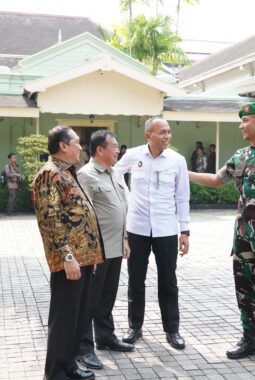 Danrem 072/Pamungkas Ikuti Rakor dan Silaturahmi Kepala Daerah serta Forkopimda Regional Jawa-Bali