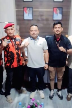KOTI MPC Pemuda Pancasila Kota Pekanbaru Jalin Silaturahmi dan Audiensi dengan Camat Sukajadi