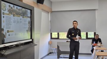 Penguatan Kompetensi Menulis Akademik dan Publikasi Digital Serdik Sespimmen