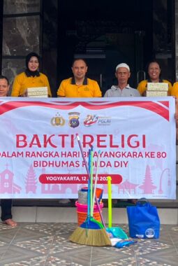 Sambut Hari Bhayangkara ke-80, Polda DIY Gelar Bakti Religi Serentak di Berbagai Rumah Ibadah