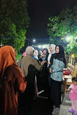 ANTUSIAS WARGA MERIAHKAN SAFARI SHOLAWAT & MANAKIB – DOA RESTU UNTUK PENCALONAN KADES PUTRI VITARINA BERSAMA ACARA AQIQAH