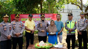 Berkah Dari Polisi BAIK, Mbah Lampi Terima Rezeki Bedah Rumah Kapolres Sragen di Momen HUT Bhayangkara ke-80