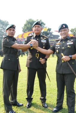 Pangdam IV/Diponegoro Pimpin Sertijab Danyonif 400/Banteng Raiders, Tegaskan Semangat Juang dan Kehormatan Prajurit Raider