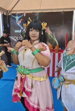 Karakter Mobile Legends Kreasi Cosplayer dari Berbagai Daerah Jadi Magnet Keseruan Turnamen E-Sport Kapolda Jateng Cup 2026