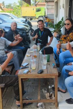Media Tribuncakranews dan Pengacara Edi Sanjaya Jalin Sinergitas, Siap Bantu Masyarakat Kurang Mampu dalam Pendampingan Hukum