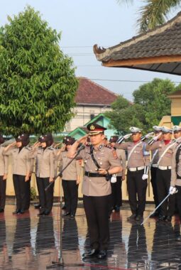 MENYALAKAN KEMBALI API SEMANGAT PERJUANGAN DI HARI BHAYANGKARA KE-80.
