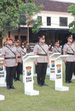 Kapolres Jombang Pimpin Sertijab Kasat Reskrim dan Sejumlah Kapolsek Jajaran