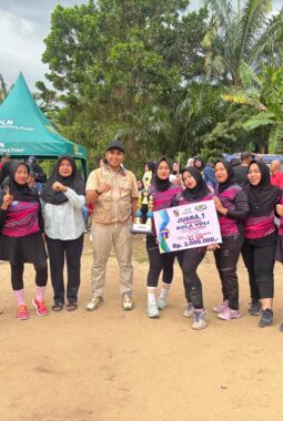 Bambu Kuning Sabet Juara Turnamen Olahraga Tenayan Raya Pekanbaru