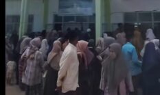 Terlihat Antusias Para Warga Bira Timur Terima Bantuan Beras dan Minyak Goreng