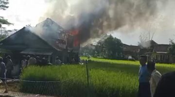 Viral Video Kebakaran Sekitar 6 Detik di Bungbulang Garut, Respons Cepat Damkar, PLN, dan Pemerintah Terkait Tuai Pujian