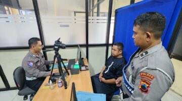 Pelayanan SIM di Satpas Polres Karanganyar Berjalan Optimal, Polantas Menyapa Hadirkan Layanan Cepat dan Humanis