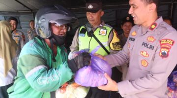 Berbagi kebahagiaan peringatan Hari Bhayangkara ke 80, Polres Semarang bagikan 400 paket sayur dan sembako