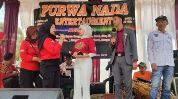 HEBOH! Komunitas Radio RJ Guncang Panggung Pernikahan di Bungbulang, Hadirkan Artis DMD MNCTV!