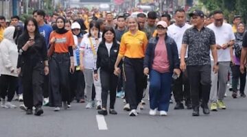 Semarak HUT Bhayangkara Ke-80 Tahun 2026, “Polres Pematangsiantar Gelar Car Free Day Olah Raga Bersama Gerak Jalan Santai Door Prize,  Per Erat Silaturahmi” Polri Untuk Masyarakat.