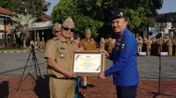 Disdamkar Garut Raih Nilai Sempurna SPM, Pemkab Juga Borong Penghargaan di PKJB 2026