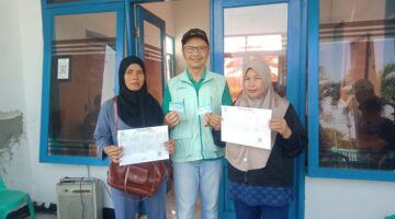 Momen Hajat Laut Santolo, Tim Jembol Disdukcapil Garut Sukses “Panen” Ratusan Dokumen Warga!