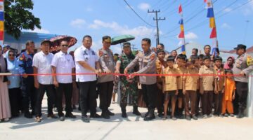 Resmikan Jembatan Merah Putih Presisi Tahap II, Polresta Pekanbaru Perkuat Akses Warga dan Wujudkan Polri Hadir untuk Masyarakat