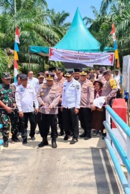 Menjembatani Peradaban, Menggapai Harapan: Jembatan Merah Putih Presisi di Rohil Diresmikan