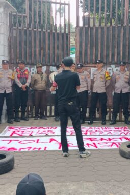 SMHI Ultimatum Bahtera Adiksi, Buka Legalitas atau Diaudit Pemerintah
