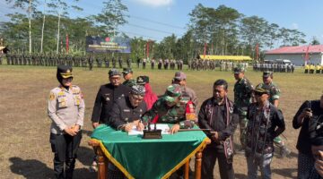 TMMD Reguler ke-129 Resmi Dibuka di Tengaran, Polres Semarang Perkuat Sinergi Dukung Percepatan Pembangunan Desa.