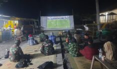 Pererat Silaturahmi dengan Warga, Koramil Jajaran Kodim 0730/Gunungkidul Gelar Nobar Akbar Piala Dunia 2026 Antara Argentina Vs Inggris.