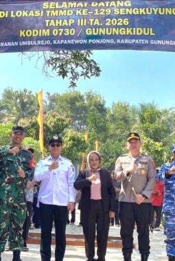 Akselerasi Pembangunan Desa, Wakil Bupati Gunungkidul Resmi Buka TMMD Sengkuyung Tahap III di Ponjong.