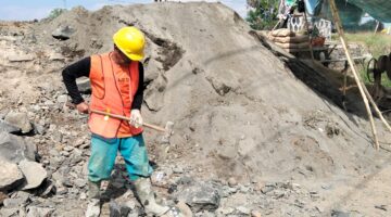 *Petani Desa Madura Apresiasi Pengawasan Ketat BBWS Citanduy dalam Proyek Irigasi D.I Cilacap