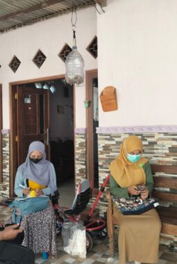 Bhabinkamtibmas Polres Sragen Kawal Tracing TB Hingga Rumah Warga, Perkuat Upaya Putus Rantai Penularan di Masaran