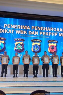 Polda DIY Borong Penghargaan Nasional, 12 Satker Raih Predikat Pelayanan Prima dan Zona Integritas