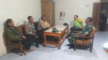 Wujud Sinergi TNI-POLRI Menjaga Keamanan Masyarakat Slogohimo