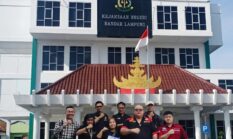 “Kenapa Oknum Jaksa di Lampung Terkesan Kebal Hukum? Tolong Saya, Bapak Presiden,” Seru Siti Khotijah, Istri M. Umar Bin Abu Tholib
