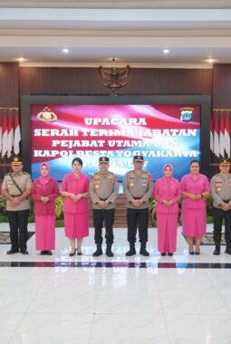 Lima Jabatan Strategis Polda DIY Berganti, Kapolda Pimpin Sertijab Empat Pejabat Utama hingga Kapolresta Yogyakarta