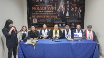 Sukindar Waketum DPP FERADI WPI Sekaligus Ketua Advokat dan Paralegal DPC Kota Semarang Ikuti Penandatanganan Kuasa Hukum 35 Pengacara Untuk “Save Eyang UUN”