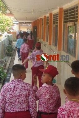 Dana Rp 21 Juta dari Penyedia Seragam ke SMPN 2 Semanu Tuai Pertanyaan, Dinas Sebut sebagai Sumbangan Tidak Mengikat