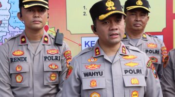 Siaga Karhutla, APAR hingga Water Cannon Disiapkan Hadapi Musim Kemarau, Kapolres Kudus: Jangan Bakar Lahan dengan Alasan Apa Pun
