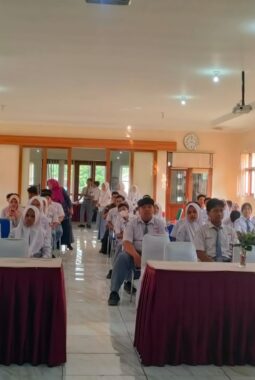 Pendampingan Pidana Kerja Sosial di SMA Negeri 1 Blora, Bapas Pati Berikan Pembimbingan dan Edukasi Hukum