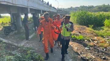 Kapolres Sragen Pimpin Langsung Pencarian Anak Tenggelam di Waduk Kedungombo
