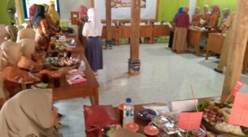Inovasi Kuliner Singkong Desa Pengkol: Warga Bangkitkan Potensi Lokal Sambut HUT RI Ke- 81 
