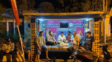 Kopi Cangkruk Polsek Sragen Kota: Polisi Sambangi Pos Kamling, Ajak Warga Perkuat Keamanan Lingkungan