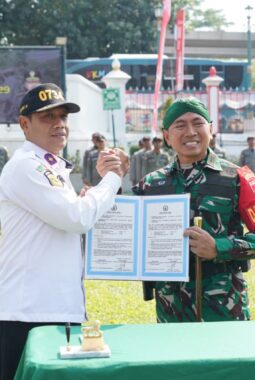 Kasrem 072/Pamungkas Hadiri Penutupan TMMD Ke-129 Sengkuyung Tahap III TA 2026 Kodim 0734/Kota Yogyakarta