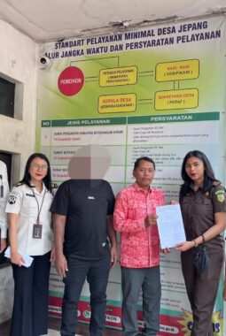 Implementasi Pidana Kerja Sosial di Kabupaten Kudus: Bapas Pati Bersama Kejaksaan Serahkan 8 Terpidana kepada Mitra Pelaksana di 6 Desa
