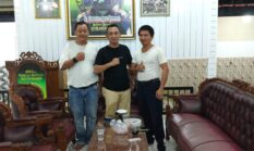 SINERGI LEMBAGA DAN PERS. KETUA DPD GWI KALSEL ISWANDI SILATURAHMI KE KANTOR TTKKBI BANTEN