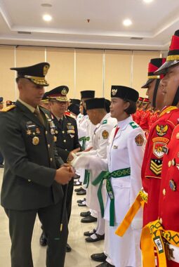 Danrem 072/Pamungkas Hadiri Pengukuhan Paskibraka DIY Tahun 2026