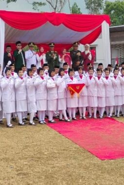 Kecamatan Bungbulang Gelar Upacara HUT RI ke-81 Spektakuler di Desa Cihikeu