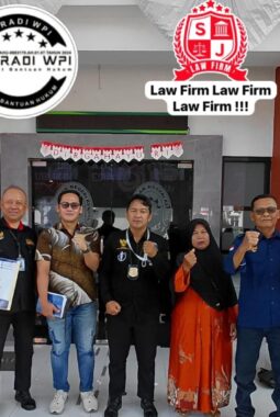 SUKINDAR WAKETUM DPP FERADI WPI DAN SUBUR JAYA LAWFIRM DAMPINGI SIDANG PERTAMA SENGKETA WARIS IBU MANISAH DI PN KENDAL