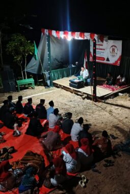 Gema Sholawat dan Doa Membumi di Cipeundeuy: Wujud Syukur Kemerdekaan Lewat Tabligh Akbar. Pemuda Arutala Jadi Penggerak