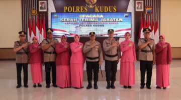 Polres Kudus Gelar Sertijab Dua Kapolsek, Kapolres Tekankan Integritas dan Penguatan Kamtibmas