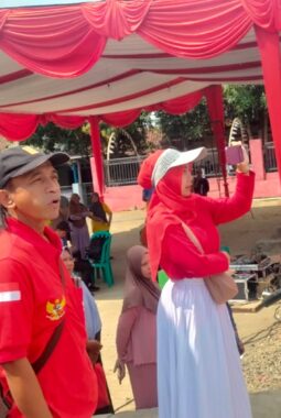 Karnaval HUT RI ke-81 Desa Jipang Karanglewas Banyumas Berlangsung Meriah, Nama Kusnan-Sumiarti Menggema